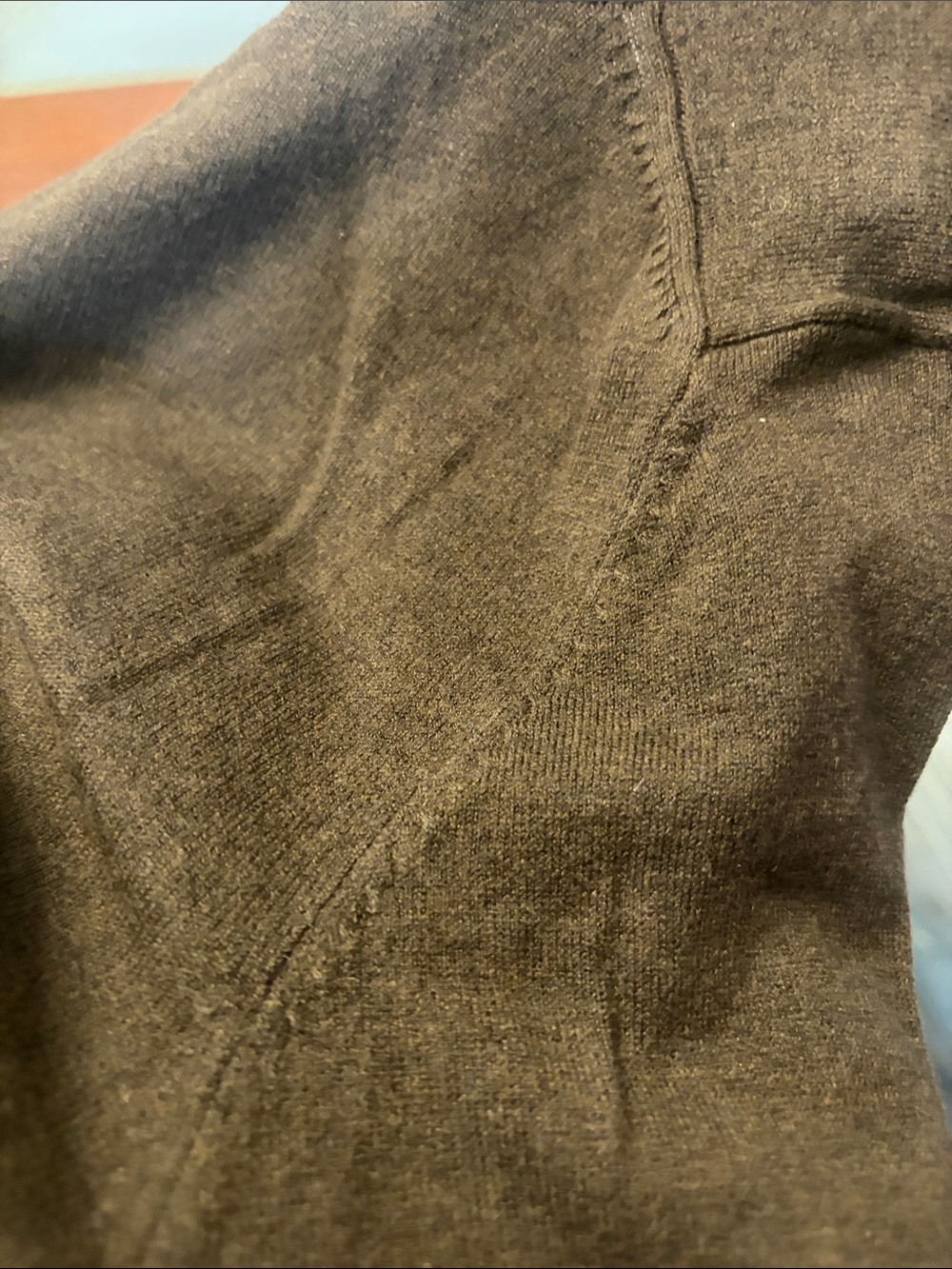 Banana Republic Deep V-Neck ChocolateBrown silk cotton cashmere sweater women S - Picture 7 of 7